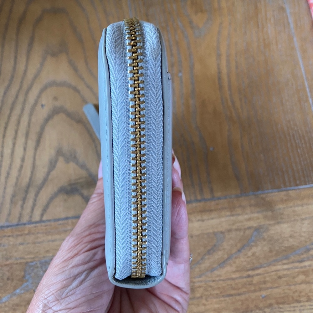 Kate Spade Leather Wallet - Picture 4 of 14